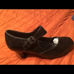 Black heel, Harlem nights/flapper style